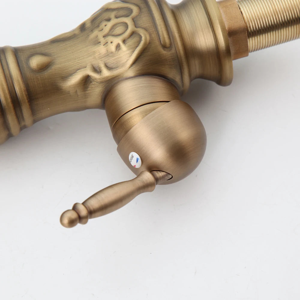 Antique Brass Kitchen Sink Faucet with Pull-Down Sprayer – Hot & Cold, Single Handle