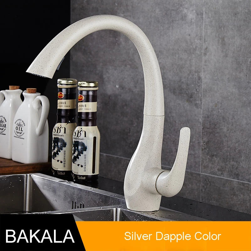 BAKALA Pull-Out Kitchen Faucet – Single Handle, 360° Swivel, Hot & Cold